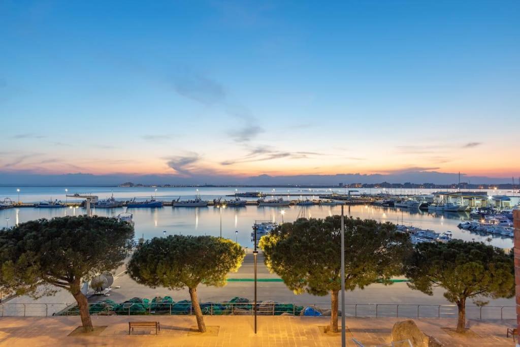 Merce 30-Amplia Casa De Vacaciones Con Vistas Al Mar Roses Kültér fotó