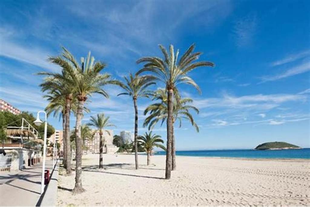 Merce 30-Amplia Casa De Vacaciones Con Vistas Al Mar Roses Kültér fotó
